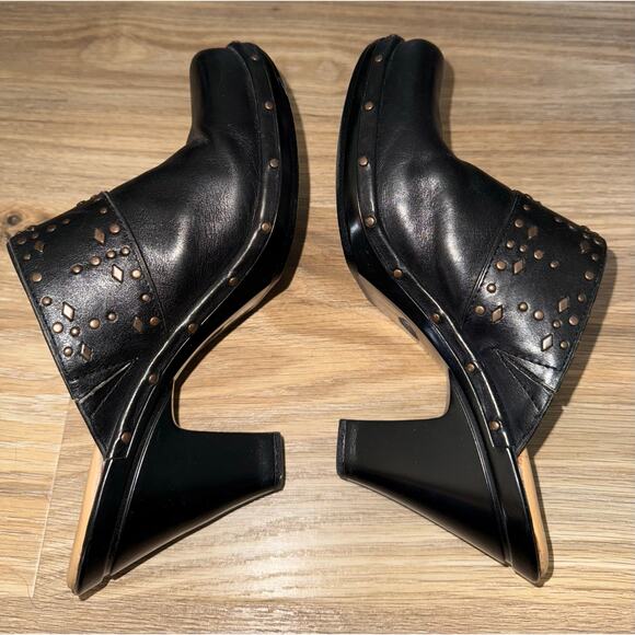 Söfft Heel Mules Mule Leather Black
Studded Embellished - size 8.5 - Picture 10 of 10